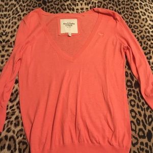 Abercrombie & Fitch sweater 🍑🍑
